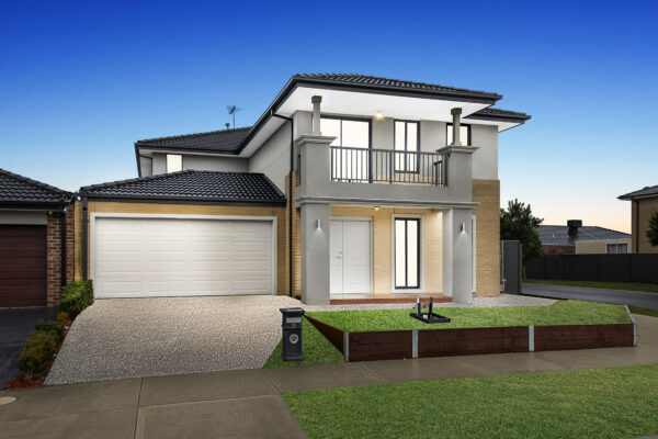 18 Quattro Street, CRANBOURNE EAST, VIC 3977
