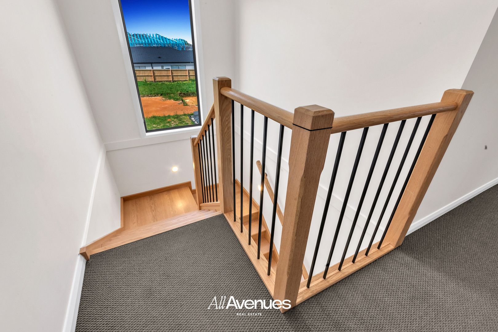 37 Hedgevale Drive, OFFICER, VIC 3809