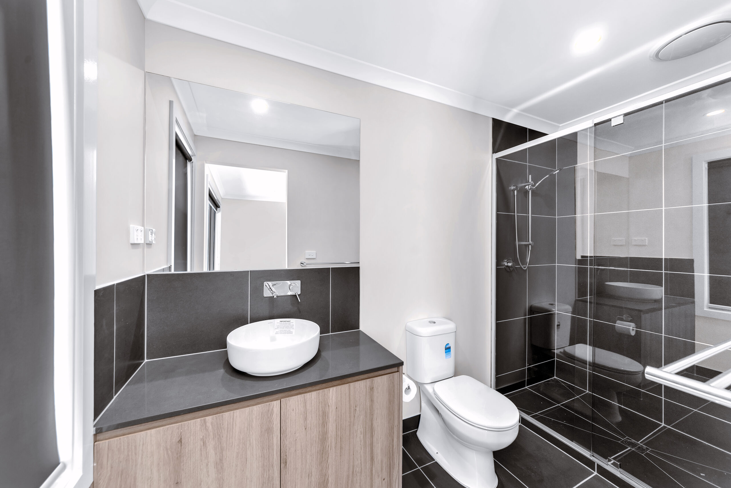 18 Eastview terrace, Clyde - Thumbnail 4