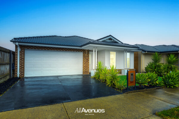 21 Myrtleford Avenue, CLYDE, VIC 3978