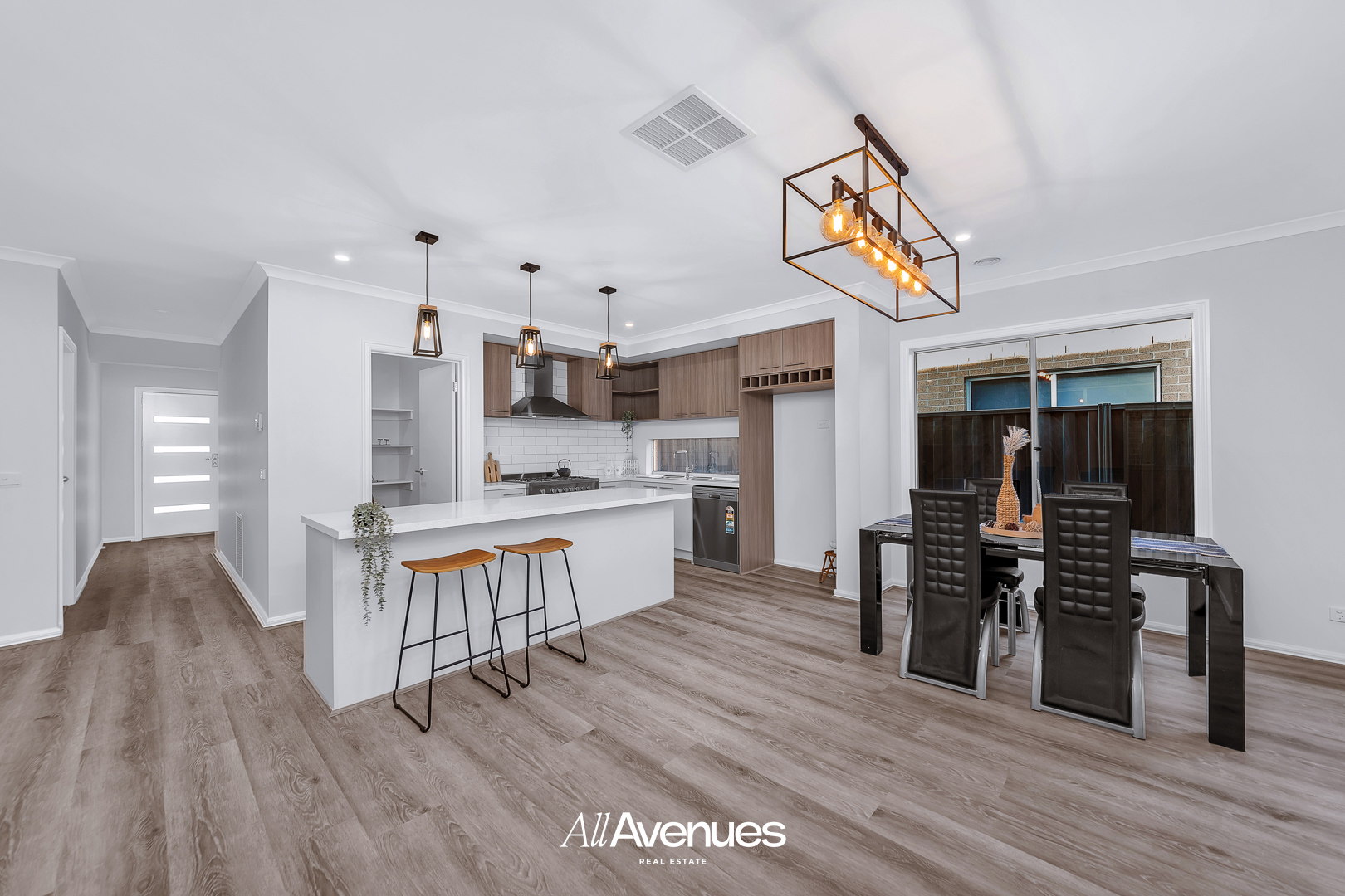 18 Amadeus Street, Clyde - Thumbnail 4