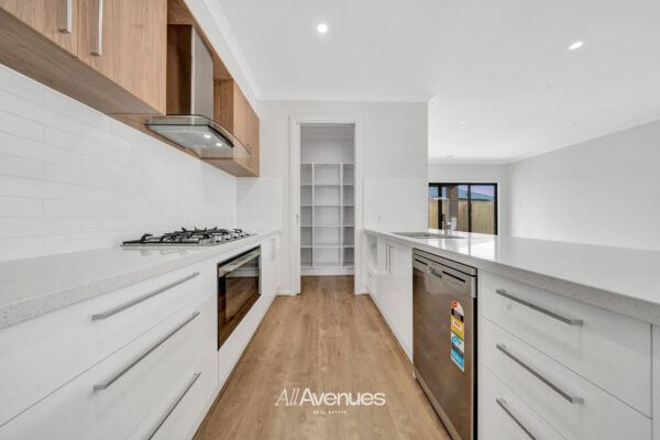 18 Everlasting Road, OFFICER, VIC 3809