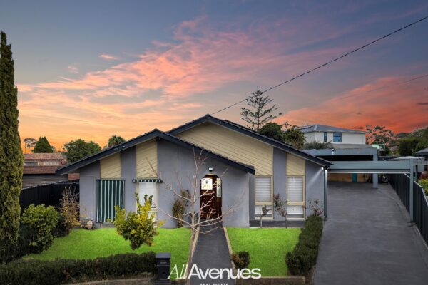 14 Brook Court, HAMPTON PARK, VIC 3976