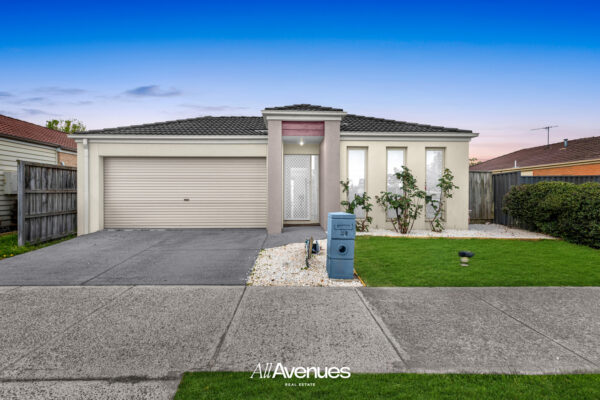 41 Syme Road, PAKENHAM, VIC 3810