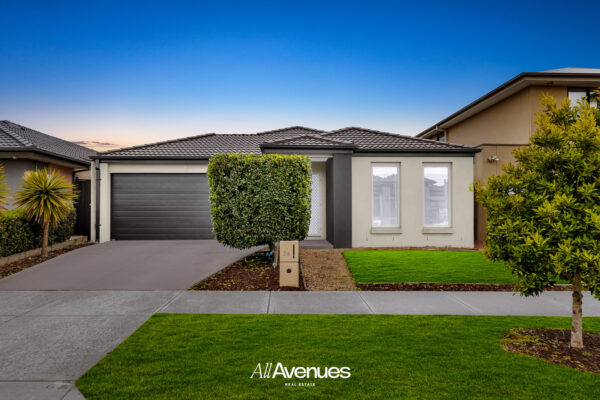 26 Marshy Avenue, CRANBOURNE EAST, VIC 3977