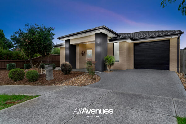 7 Reina Court, CLYDE NORTH, VIC 3978