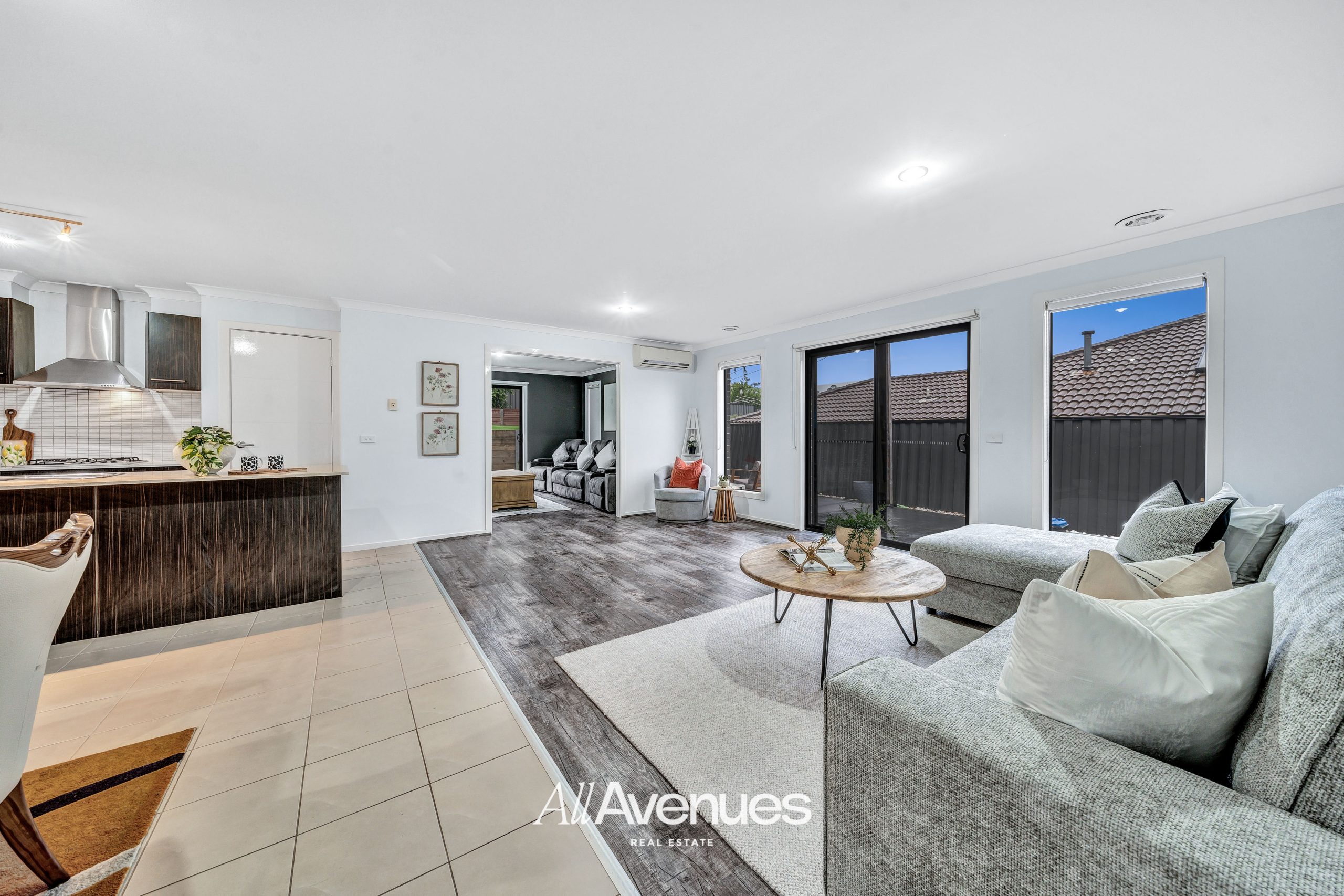 32 Victoria Place, PAKENHAM, VIC 3810