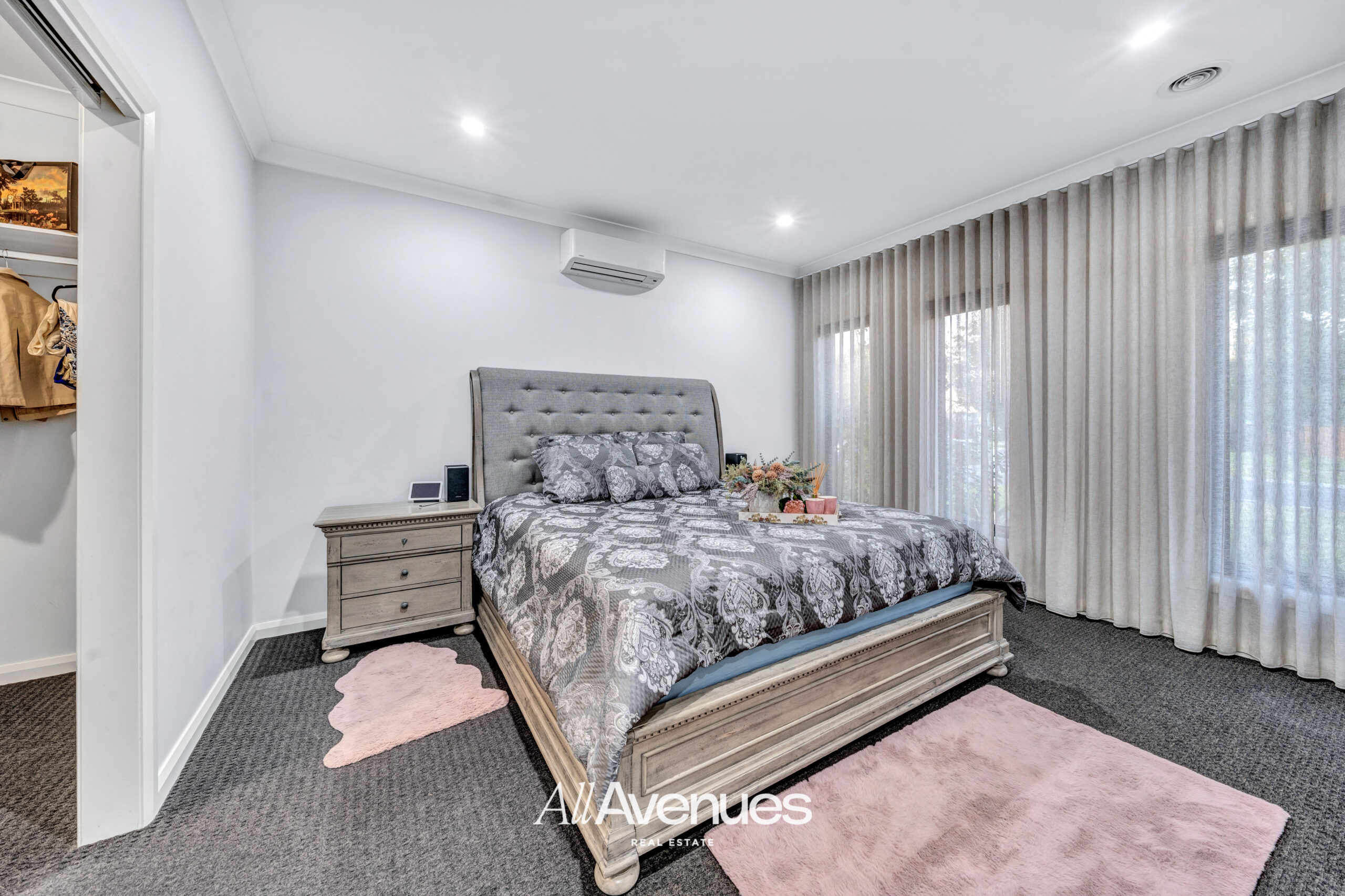 18 Deoro Parade, CLYDE NORTH, VIC 3978