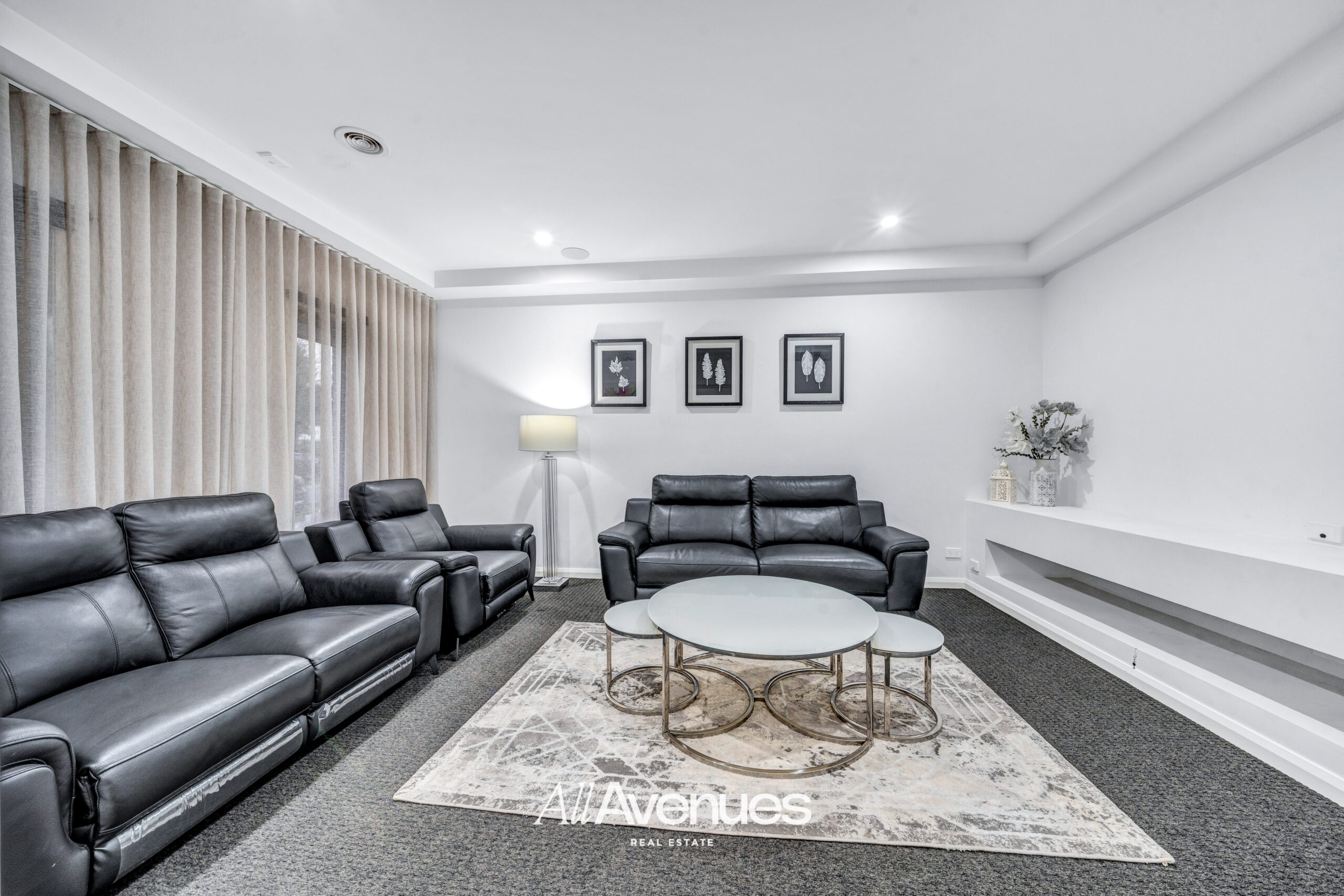 18 Deoro Parade, CLYDE NORTH, VIC 3978
