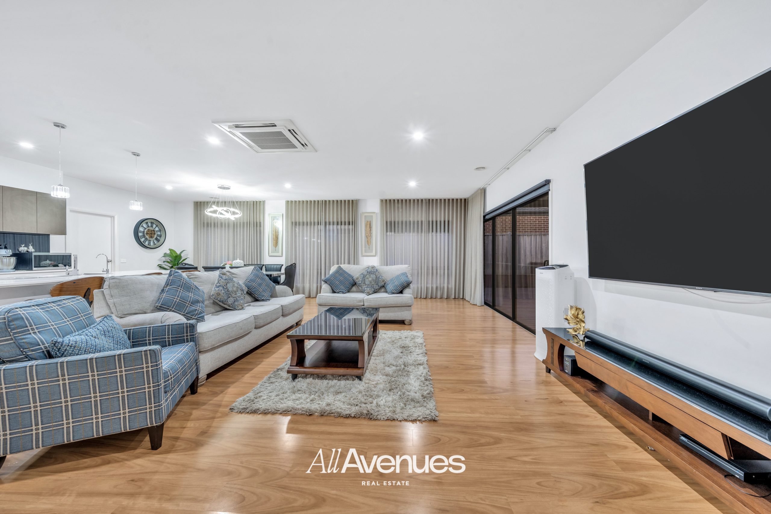 18 Deoro Parade, Clyde North - Thumbnail 8