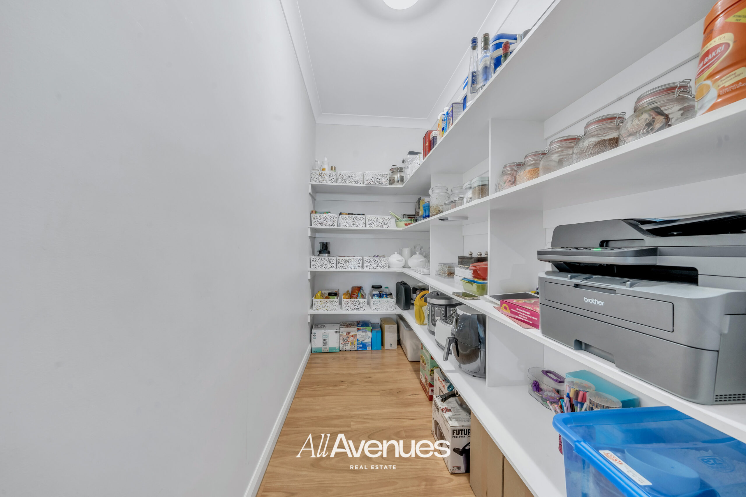 18 Deoro Parade, CLYDE NORTH, VIC 3978