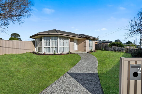 2 Joyce Street, CRANBOURNE WEST, VIC 3977