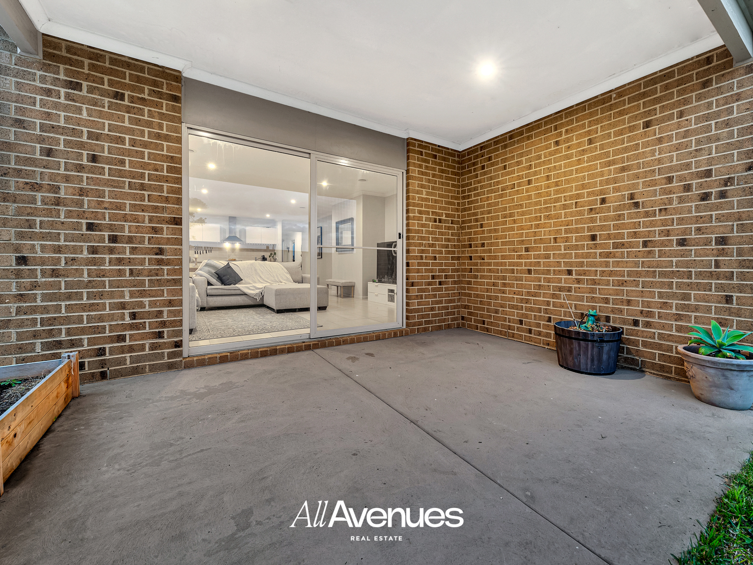 12 Fenway Boulevard, CLYDE NORTH, VIC 3978