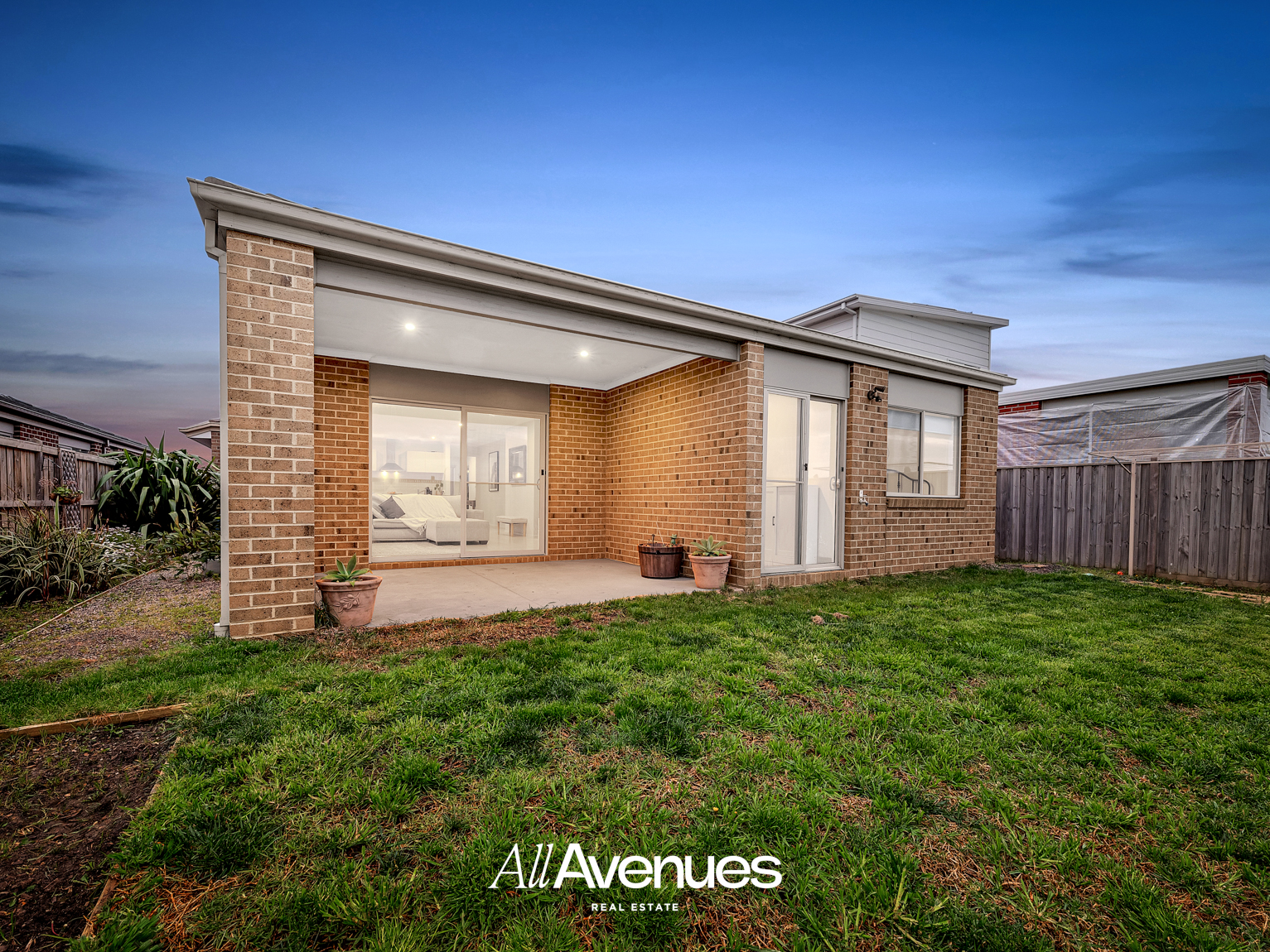 12 Fenway Boulevard, CLYDE NORTH, VIC 3978