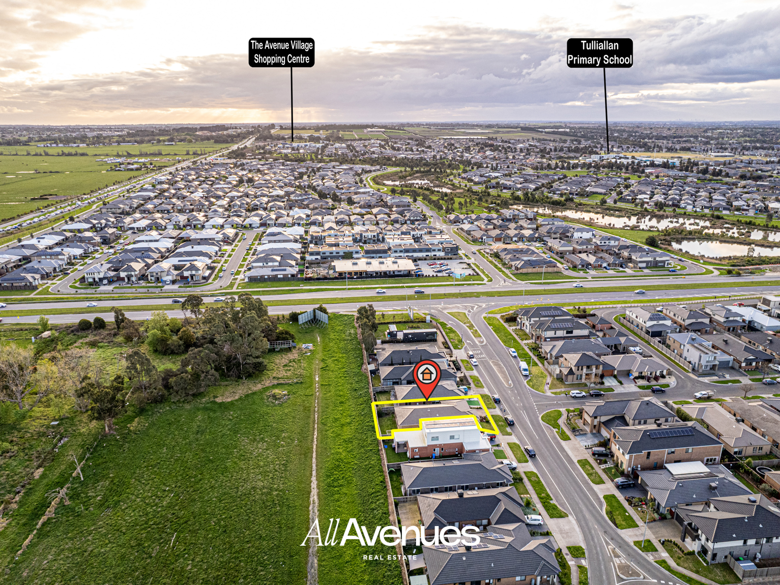 12 Fenway Boulevard, CLYDE NORTH, VIC 3978