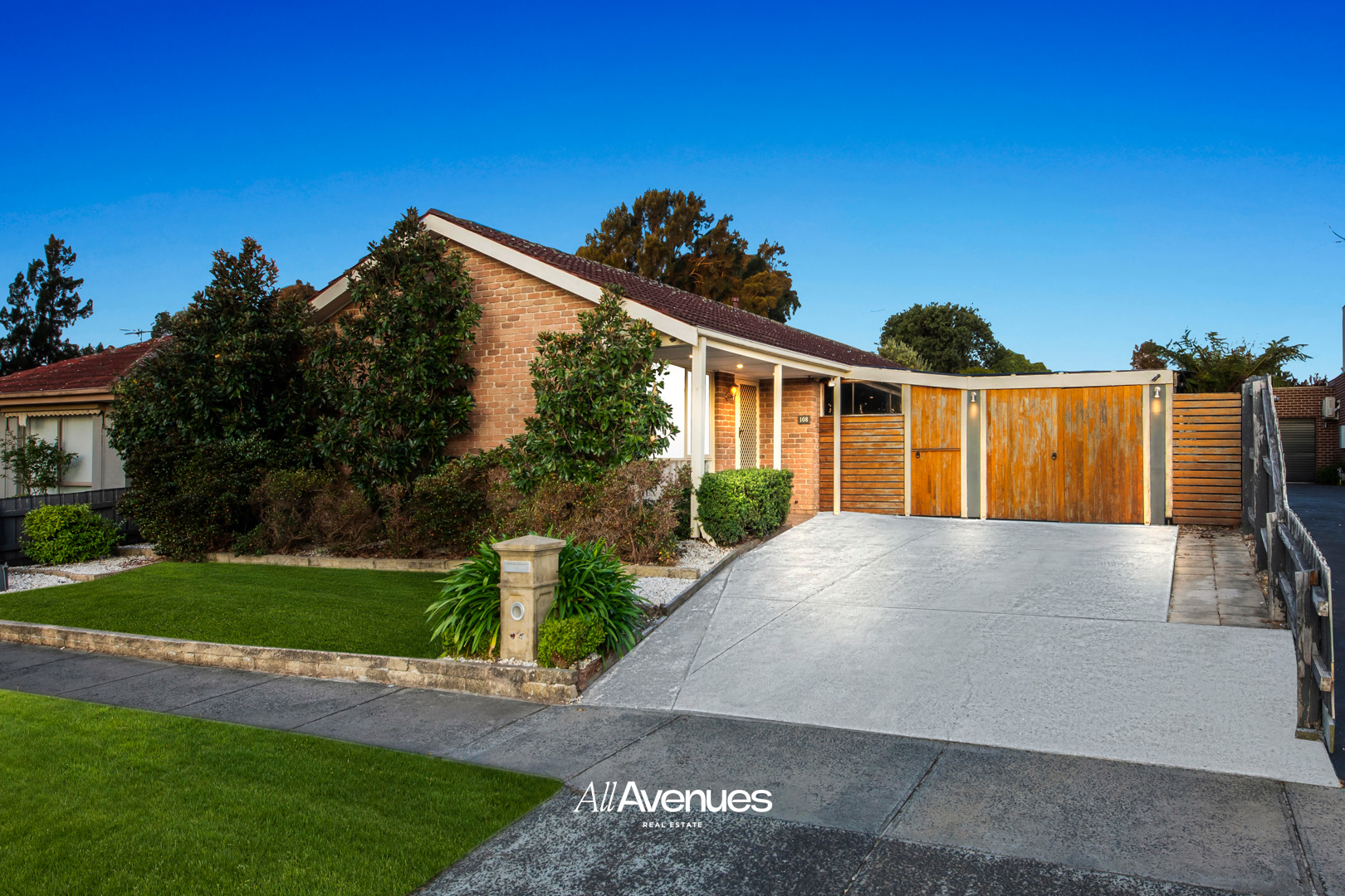 108 Monahans Road, Cranbourne - Thumbnail 3