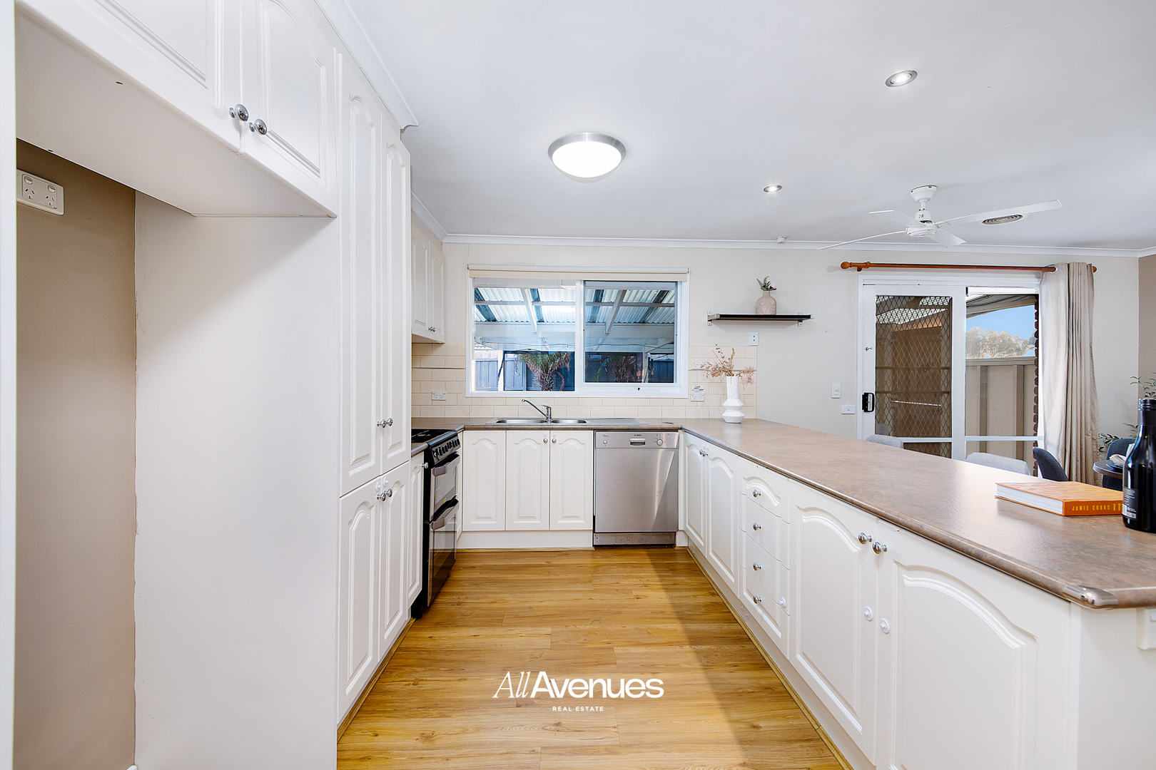 108 Monahans Road, Cranbourne - Thumbnail 6