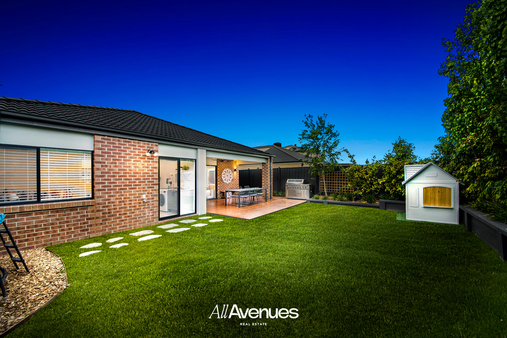 44 Deoro Parade, CLYDE NORTH, VIC 3978