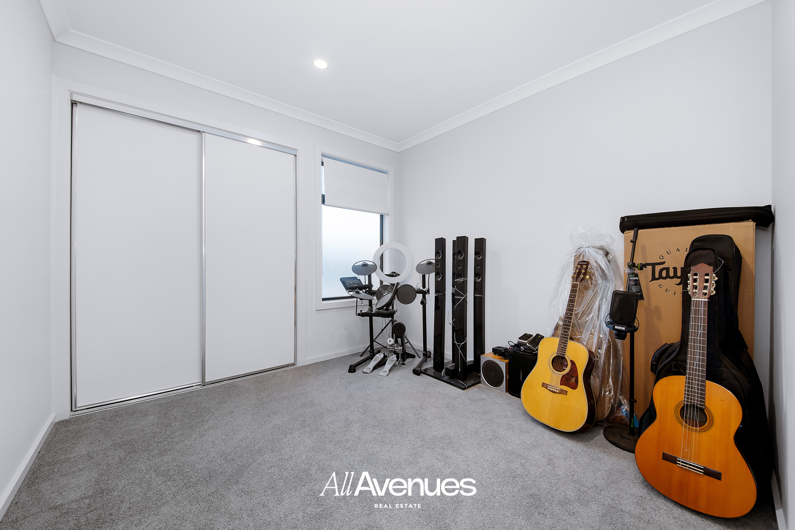 10 Hare Mews, CRANBOURNE EAST, VIC 3977