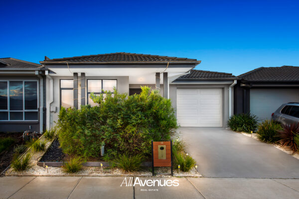 11 Galveston Road, CLYDE, VIC 3978