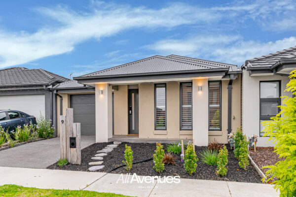 9 Venetia Way, CRANBOURNE SOUTH, VIC 3977