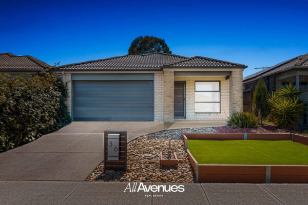 36 Silverwattle Drive, LYNDHURST, VIC 3975
