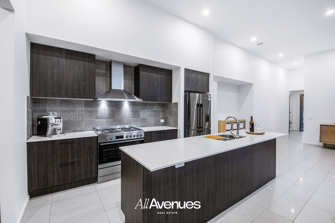 8 Galveston Road, CLYDE, VIC 3978