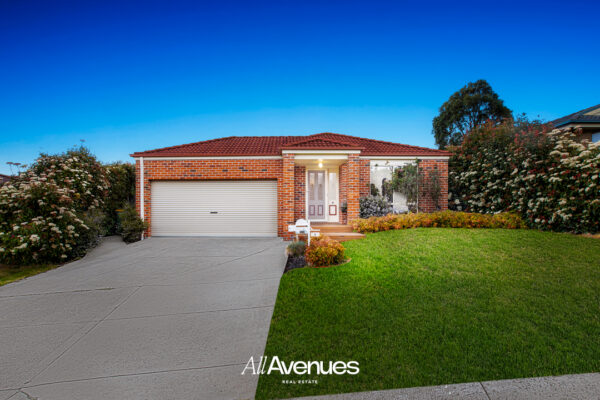 5 Tuscany Rise, PAKENHAM, VIC 3810