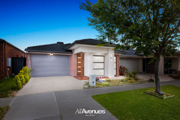 36 Ventasso Street, CLYDE NORTH, VIC 3978