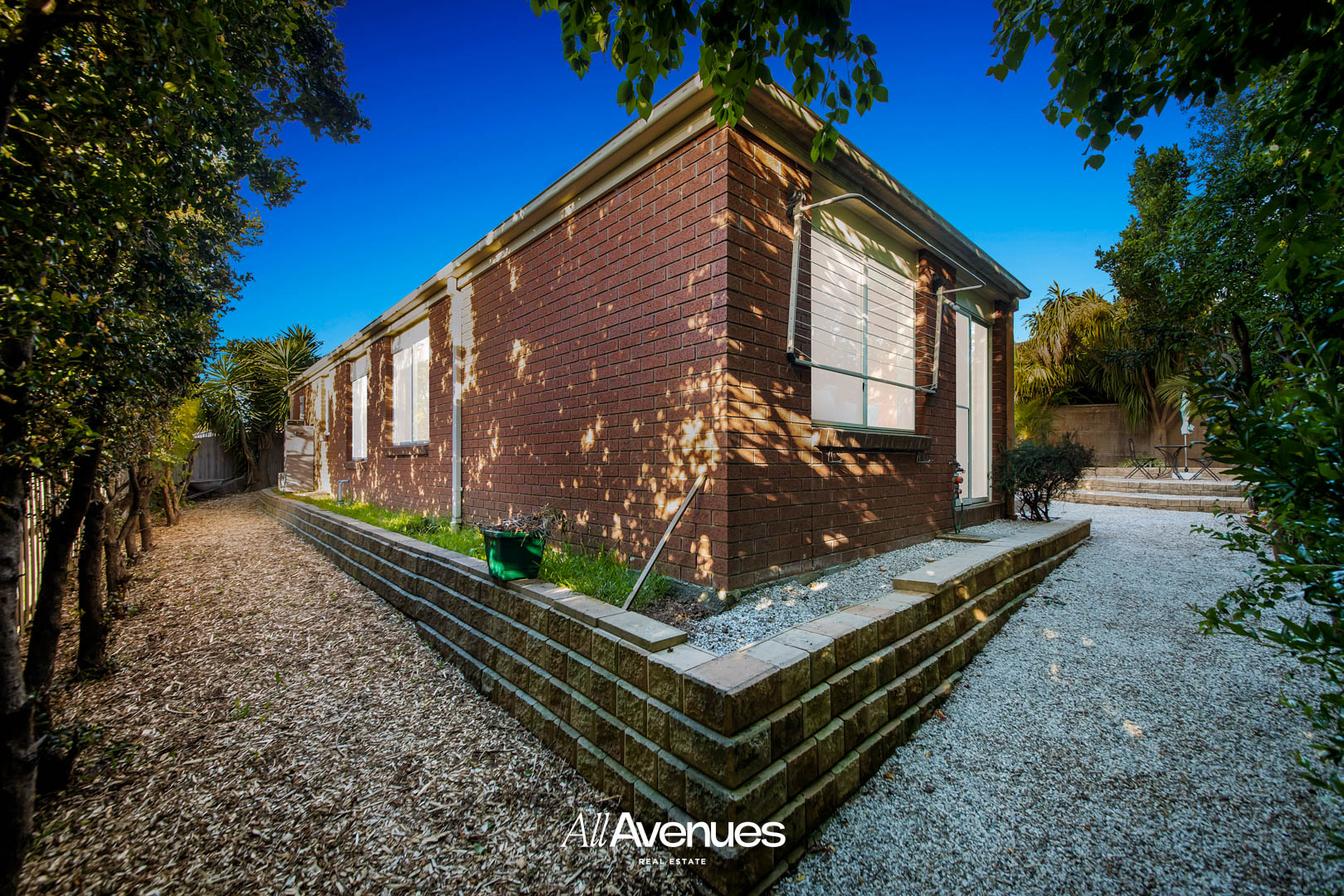 4 Asti Place, BERWICK, VIC 3806