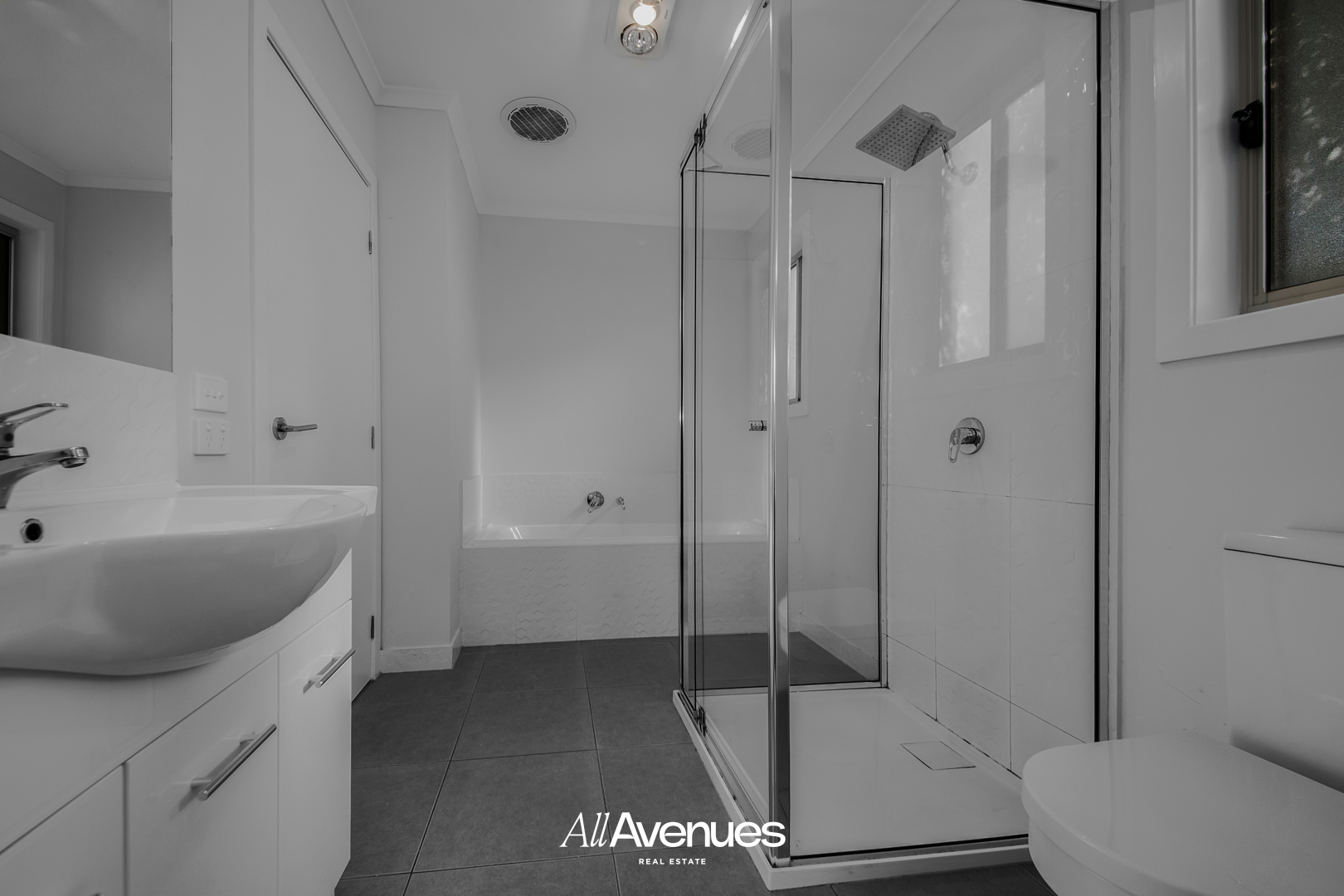 2/14 Cook Court, CRANBOURNE NORTH, VIC 3977