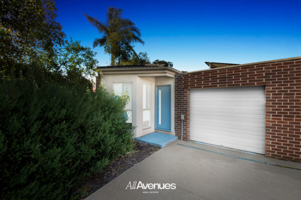 2/14 Cook Court, CRANBOURNE NORTH, VIC 3977