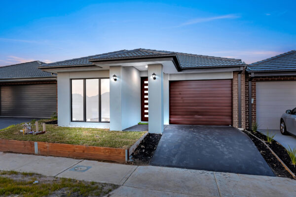 21 Lucid Crescent, CLYDE, VIC 3978
