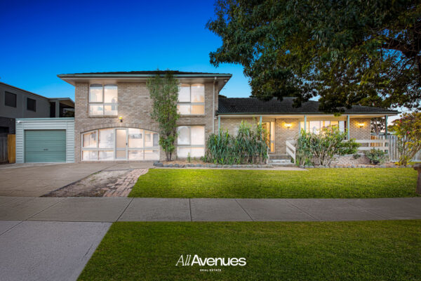 30 Stawell Street, CRANBOURNE, VIC 3977