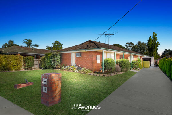 37 Circle Drive, CRANBOURNE, VIC 3977