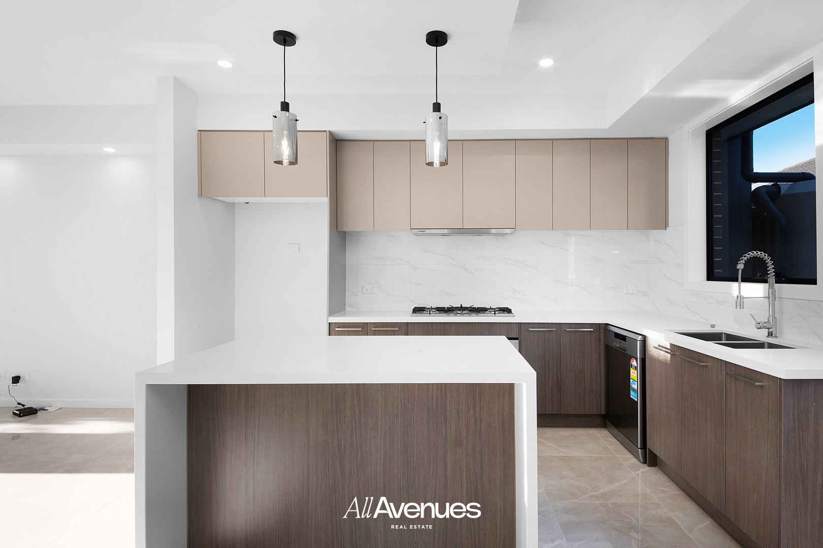 12 Macey Street, Cranbourne - Thumbnail 2