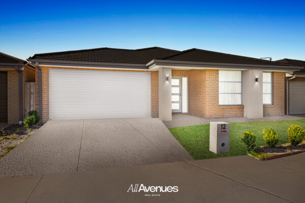 12 Spartan Avenue, CLYDE NORTH, VIC 3978