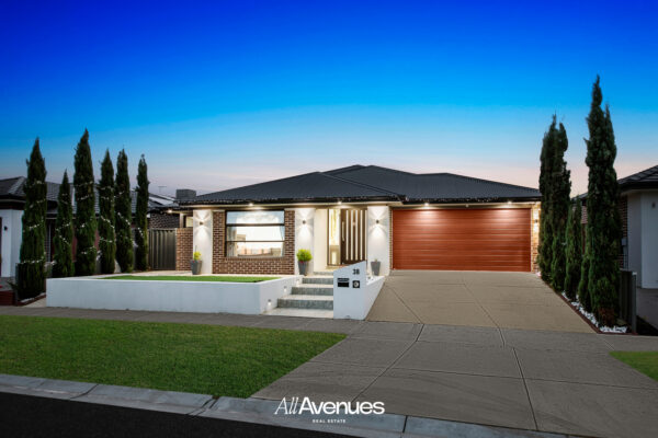 38 Serpells Way, CRANBOURNE EAST, VIC 3977