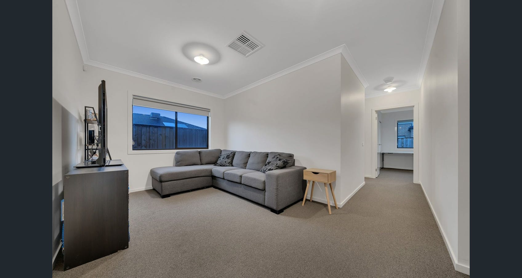 34 Pickerel Ave, Clyde North, VIC 3978