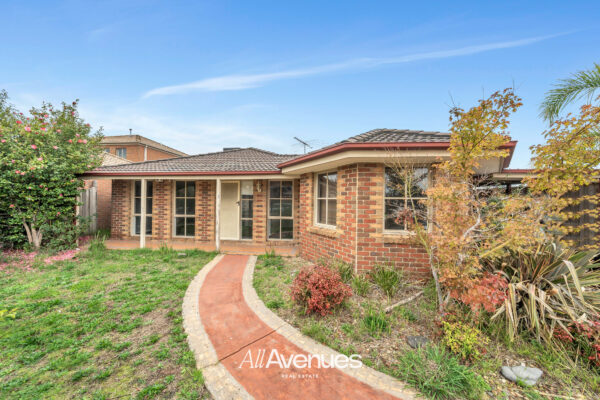 16 Meredith Cl, Narre Warren South, VIC 3805