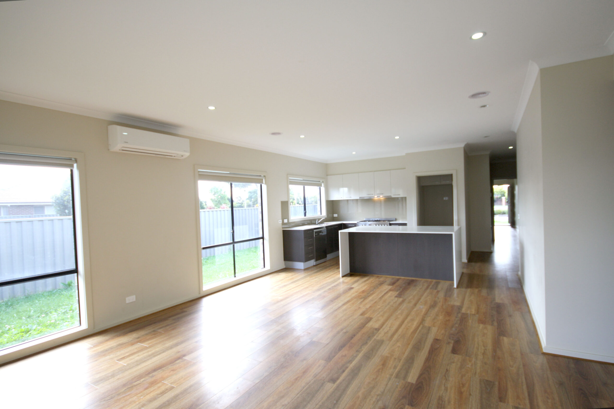 32 Prendergast Ave, Cranbourne East - Thumbnail 5